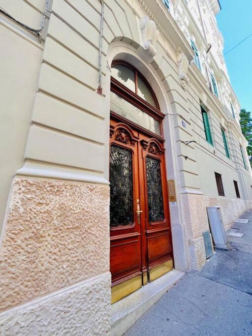 Ivi - Boutique Home Trieste Bagian luar foto